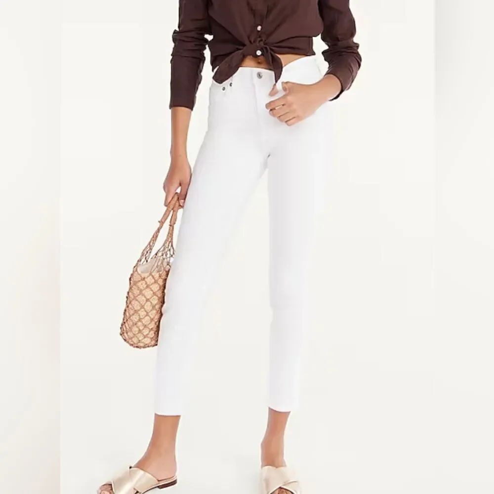 J.Crew 9" mid-rise toothpick jean in white Size 27